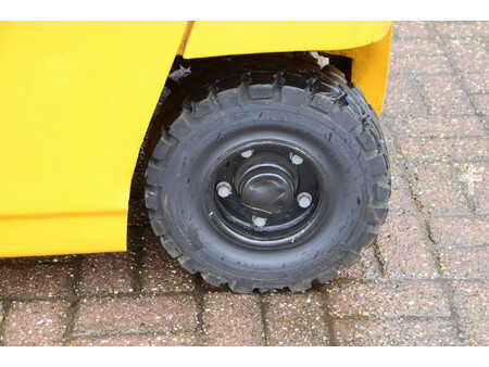 Carrelli elettrici 4 ruote 2018  Jungheinrich EFG 316 (15)