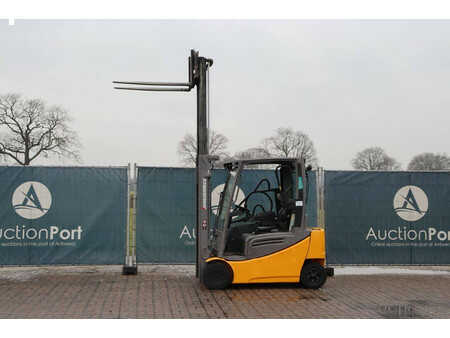 Carrelli elettrici 4 ruote 2018  Jungheinrich EFG 316 (31)