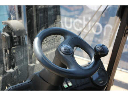 4-wiel elektrische heftrucks 2006  Linde E25/02 (21)