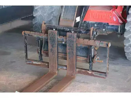 Verreikers (vast) 2013  Manitou MLT627 (10)