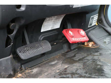 Carretilla elevadora GLP 2010  Hyster H8.0FT (28)