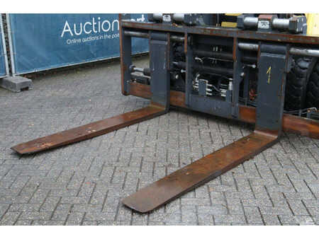 Carretilla elevadora GLP 2010  Hyster H8.0FT (9)