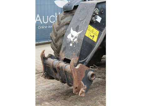 Chariots téléscopiques fixes 2015  Bobcat TL470 (10)