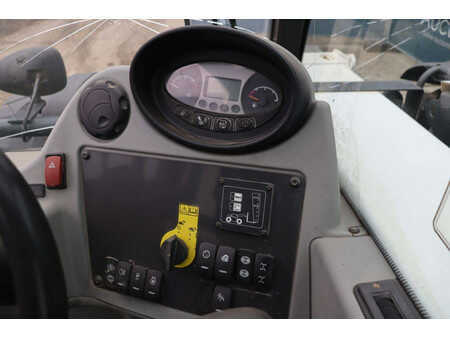 Chariots téléscopiques fixes 2015  Bobcat TL470 (29)