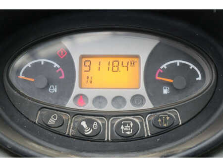 Chariots téléscopiques fixes 2015  Bobcat TL470 (30)