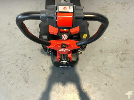 Electric Pallet Trucks 2024  EP Equipment F3 (3)