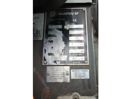 Teleskopstapler-Starr 2002  Manitou MT 1030 (38)