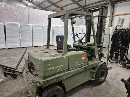 Carrelli elevatori diesel - Salev LOG 1302PDS (2)