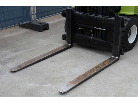 Sähkö - 4 pyör 2001  Clark CEM 30S (10)