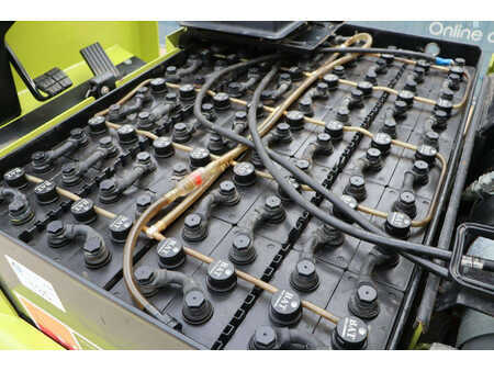 Sähkö - 4 pyör 2001  Clark CEM 30S (32)