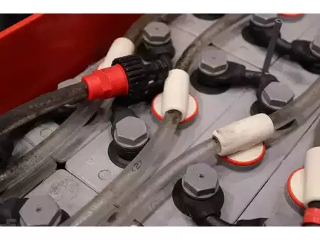 Retraky 2017  Linde R10B-01 (38)