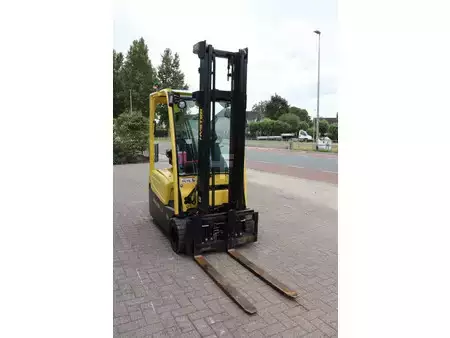 El truck - 4 hjulet 2020  Hyster J2.0XNT MWB (7)