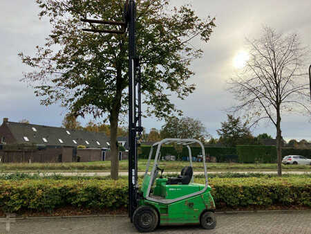 Carrelli elettrici 4 ruote - Cesab Blitz 250 (13)