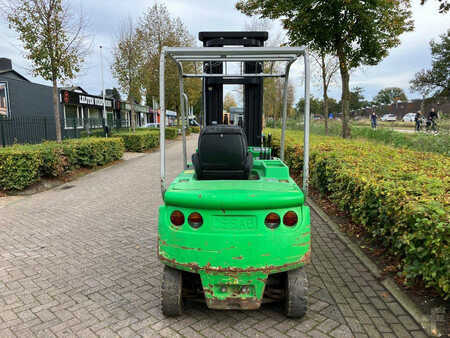 Carrelli elettrici 4 ruote - Cesab Blitz 250 (4)
