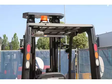 Chariots électriques à 4 roues 2012  Nissan A1N1L18Q (17)