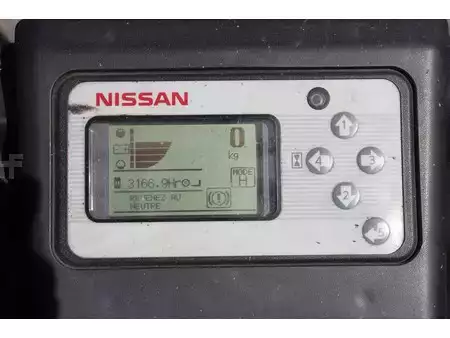 Chariots électriques à 4 roues 2012  Nissan A1N1L18Q (27)