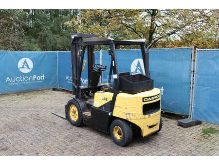 Dieseltrukki 1998  Daewoo D25-3 (3)