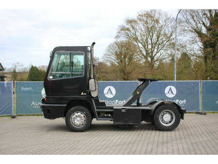 Terminaltraktor 2006  Terberg YT182 (30)