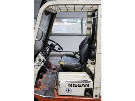 Wózki widłowe diesel - Nissan EF02A20U (20)