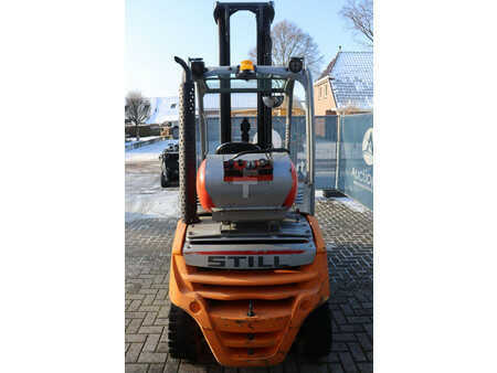 Gázüzemű targoncák 2018  Still RX70-30T (5)