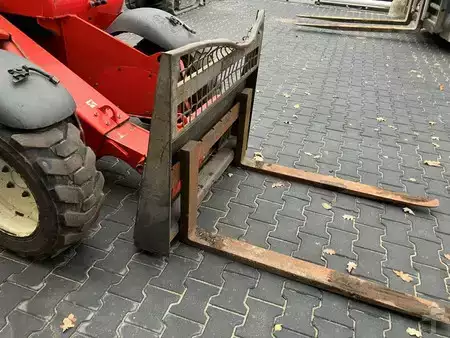 Empilhador telescópico-Fixo 2003  Manitou SLT 415 E (6)