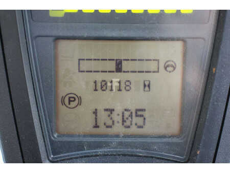 Elektromos 4 kerekű 2016  Linde E40H-01/600 (28)