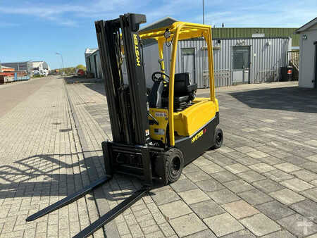 Sähkö - 4 pyör 2020  Hyster J2.0XN LWB (11)