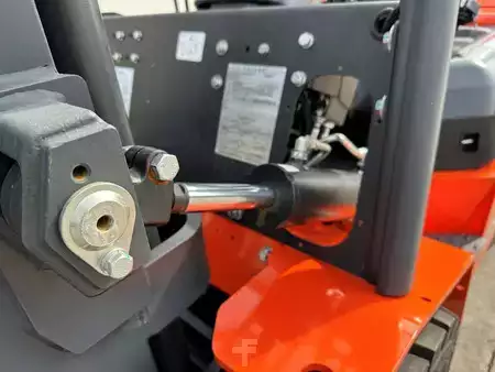 Wózki widłowe diesel 2025  Energy CPC30 (13)