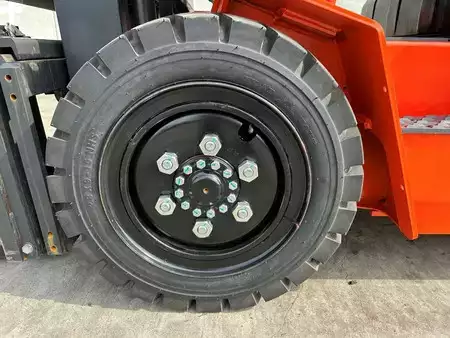 Wózki widłowe diesel 2025  Energy CPC30 (20)