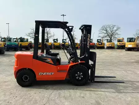 Wózki widłowe diesel 2025  Energy CPC30 (4)