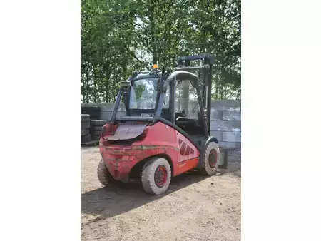 Diesel heftrucks 2010  Fenwick H45D-01 (6)