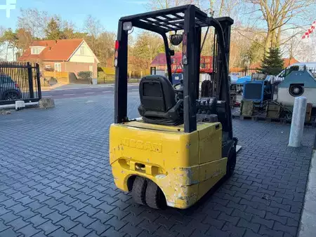 Elektromos 4 kerekű 2008  Nissan 1N1L180 (5)