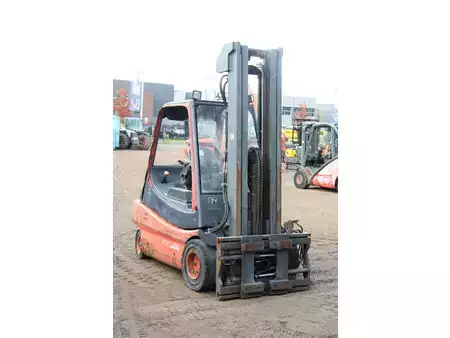 El truck - 4 hjulet 2000  Linde E30-02 (7)