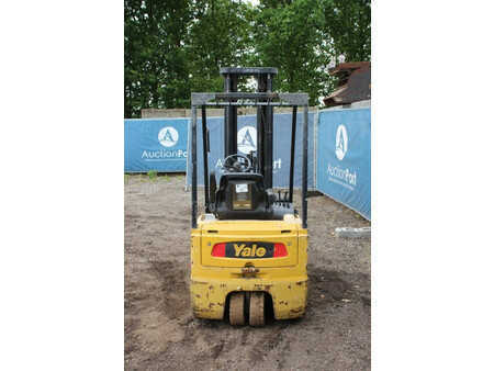 Eléctrica de 4 ruedas 2008  Yale ERP16ATF (4)
