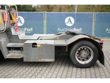 Terminaltraktor 2011  Terberg YT182 (13)