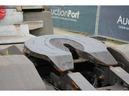 Terminaltraktor 2011  Terberg YT182 (16)