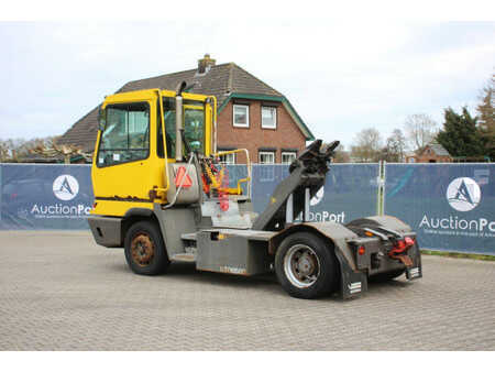 Terminaltraktor 2011  Terberg YT182 (35)