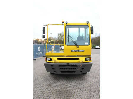 Terminaltraktor 2011  Terberg YT182 (7)