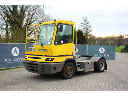 Terminaltraktor 2011  Terberg YT182 (8)