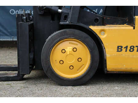 Electric - 4 wheels 2000  Daewoo B18T2 (11)