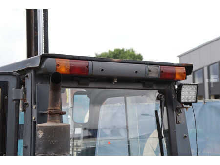 Carrelli elevatori diesel 1999  Toyota 02-7FDF25 (31)