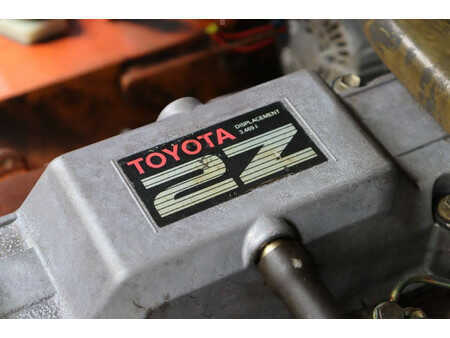 Carrelli elevatori diesel 1999  Toyota 02-7FDF25 (34)