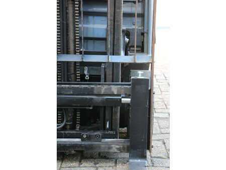 Wózki gazowe 2019  Toyota 02-8FGF18 (12)