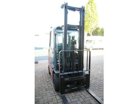 Wózki gazowe 2019  Toyota 02-8FGF18 (6)