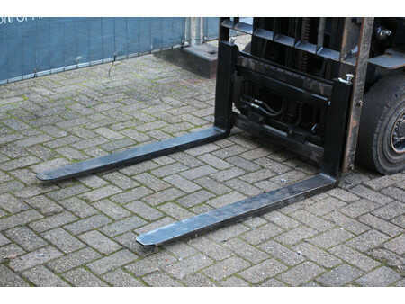 Wózki gazowe 2019  Toyota 02-8FGF18 (9)