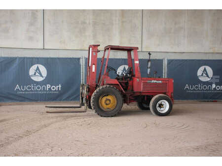 Terénní vysokozdvižný vozík - Manitou MC250 (1)