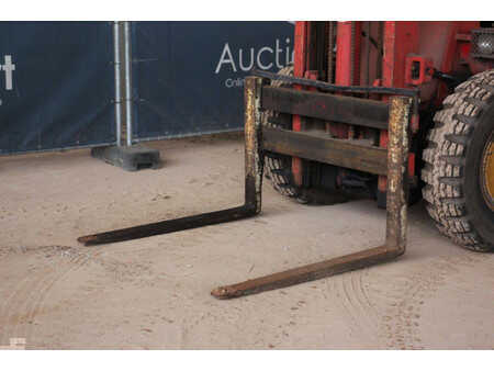 Terénní vysokozdvižný vozík - Manitou MC250 (9)