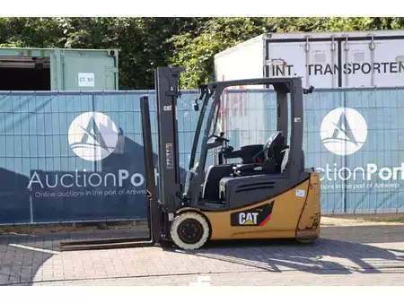 4-wiel elektrische heftrucks 2019  CAT Lift Trucks 2ET4000 (1)