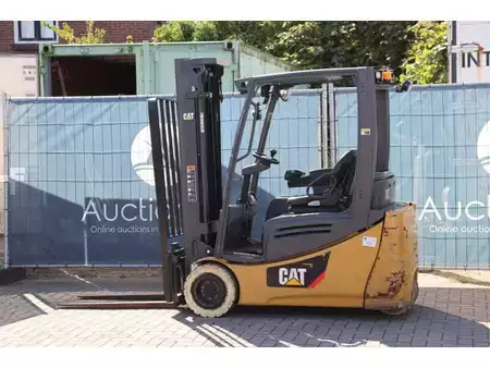 4-wiel elektrische heftrucks 2019  CAT Lift Trucks 2ET4000 (3)