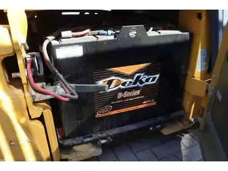 4-wiel elektrische heftrucks 2019  CAT Lift Trucks 2ET4000 (33)